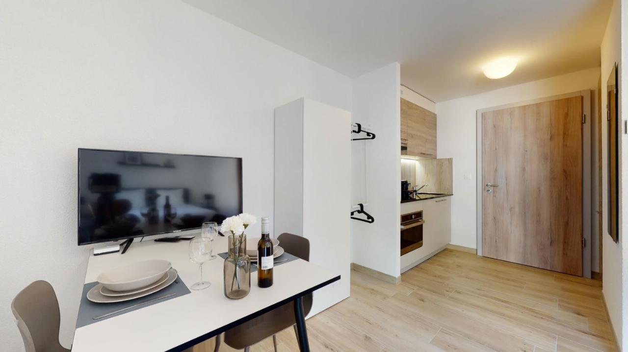 Nonanteneuf Appart Hotel Aigle - Contactless Check-In Ngoại thất bức ảnh